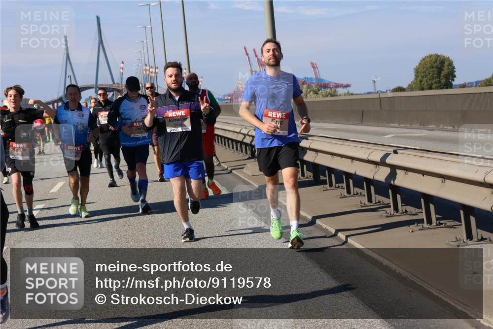 03.10.2025 - Köhlbrandbrückenlauf Strokosch-Dieckow http://msf.ph/oto/9119578 03.10.2025 12:57:09 Position 3 496, 6496 meine-sportfotos.de