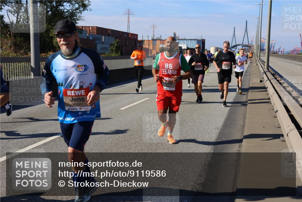 03.10.2025 - Köhlbrandbrückenlauf Strokosch-Dieckow http://msf.ph/oto/9119586 03.10.2025 12:57:13 Position 3 4306, 86, 5034 meine-sportfotos.de