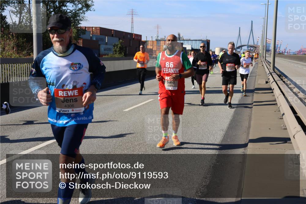 03.10.2025 - Köhlbrandbrückenlauf Strokosch-Dieckow http://msf.ph/oto/9119593 03.10.2025 12:57:13 Position 3 4306, 86, 5034 meine-sportfotos.de