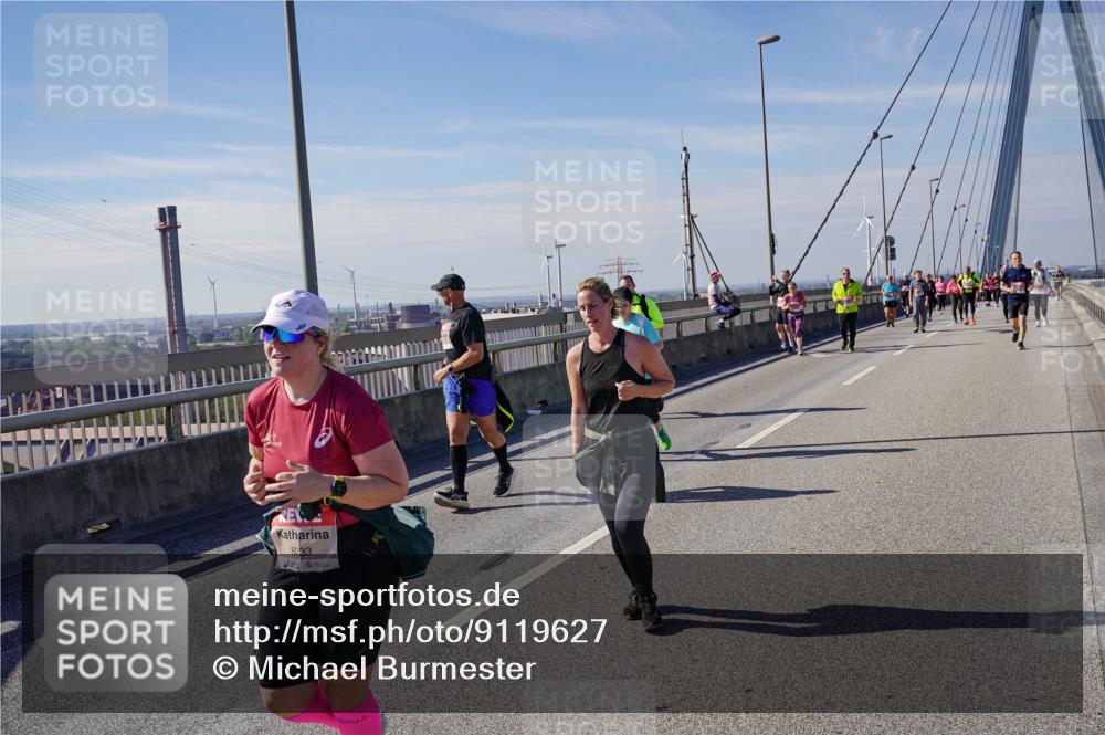 03.10.2025 - Köhlbrandbrückenlauf Michael Burmester http://msf.ph/oto/9119627 03.10.2025 13:00:54 Position 2 5233 meine-sportfotos.de