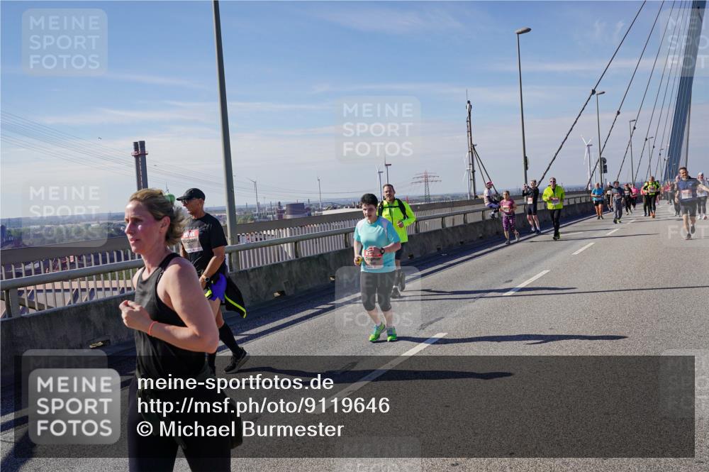 03.10.2025 - Köhlbrandbrückenlauf Michael Burmester http://msf.ph/oto/9119646 03.10.2025 13:00:55 Position 2  meine-sportfotos.de
