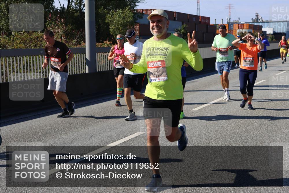 03.10.2025 - Köhlbrandbrückenlauf Strokosch-Dieckow http://msf.ph/oto/9119652 03.10.2025 12:57:21 Position 3 6791, 15 meine-sportfotos.de