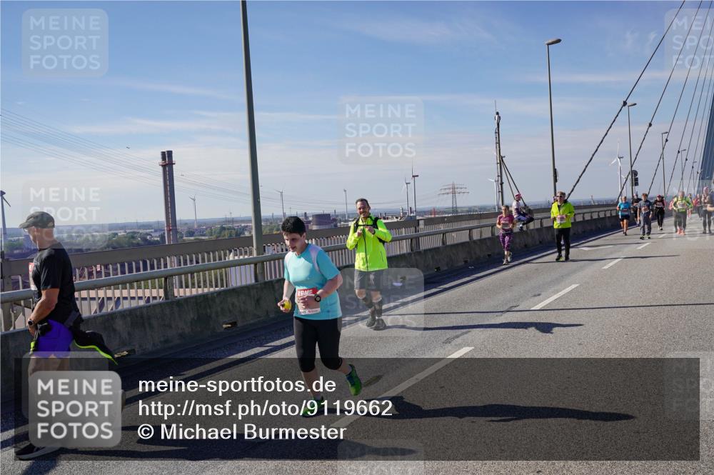 03.10.2025 - Köhlbrandbrückenlauf Michael Burmester http://msf.ph/oto/9119662 03.10.2025 13:00:56 Position 2  meine-sportfotos.de