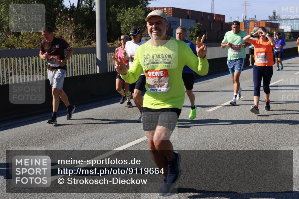 03.10.2025 - Köhlbrandbrückenlauf Strokosch-Dieckow http://msf.ph/oto/9119664 03.10.2025 12:57:21 Position 3 2025, 6791, 15 meine-sportfotos.de