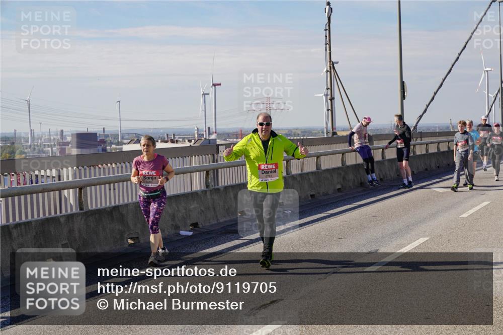 03.10.2025 - Köhlbrandbrückenlauf Michael Burmester http://msf.ph/oto/9119705 03.10.2025 13:00:59 Position 2  meine-sportfotos.de