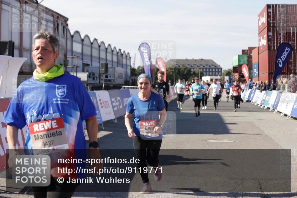 03.10.2025 - Köhlbrandbrückenlauf Jannik Wohlers http://msf.ph/oto/9119771 03.10.2025 13:35:09 Ziel 5360, 5427, 5557, 5604, 6265 meine-sportfotos.de