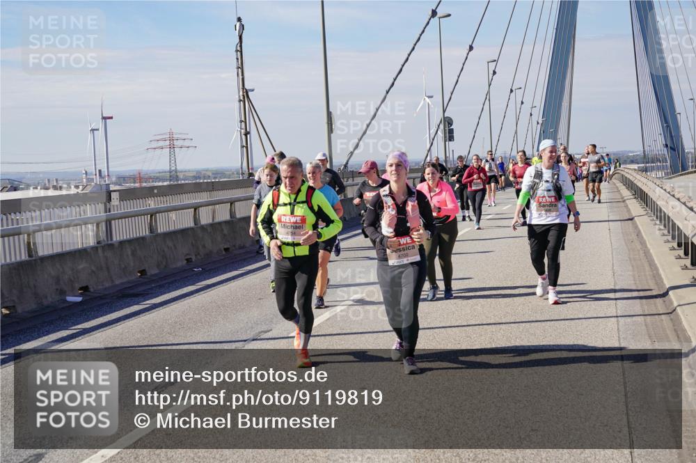 03.10.2025 - Köhlbrandbrückenlauf Michael Burmester http://msf.ph/oto/9119819 03.10.2025 13:01:05 Position 2 4702, 4438 meine-sportfotos.de