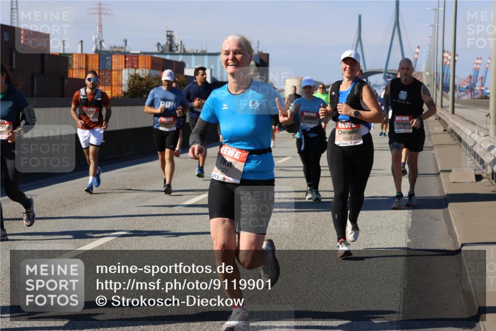 03.10.2025 - Köhlbrandbrückenlauf Strokosch-Dieckow http://msf.ph/oto/9119901 03.10.2025 12:57:43 Position 3 227, 6512 meine-sportfotos.de