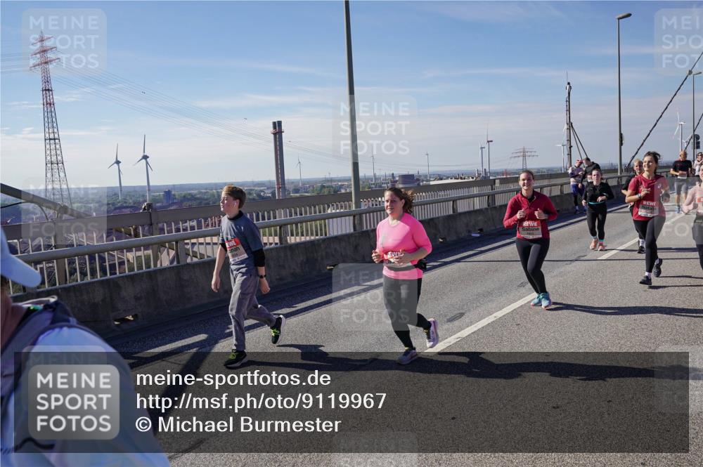 03.10.2025 - Köhlbrandbrückenlauf Michael Burmester http://msf.ph/oto/9119967 03.10.2025 13:01:12 Position 2  meine-sportfotos.de