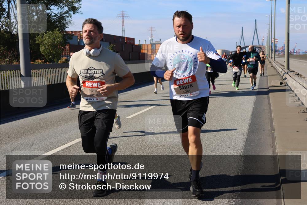 03.10.2025 - Köhlbrandbrückenlauf Strokosch-Dieckow http://msf.ph/oto/9119974 03.10.2025 12:57:50 Position 3 6818, 5261 meine-sportfotos.de