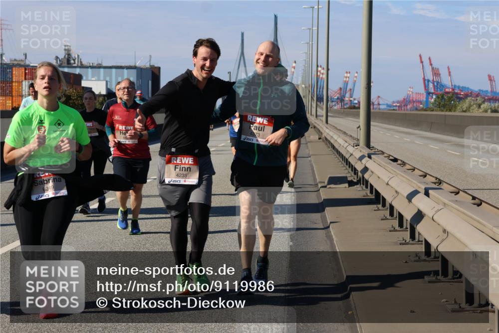 03.10.2025 - Köhlbrandbrückenlauf Strokosch-Dieckow http://msf.ph/oto/9119986 03.10.2025 12:57:53 Position 3 6249, 14, 44, 4235, 4373 meine-sportfotos.de