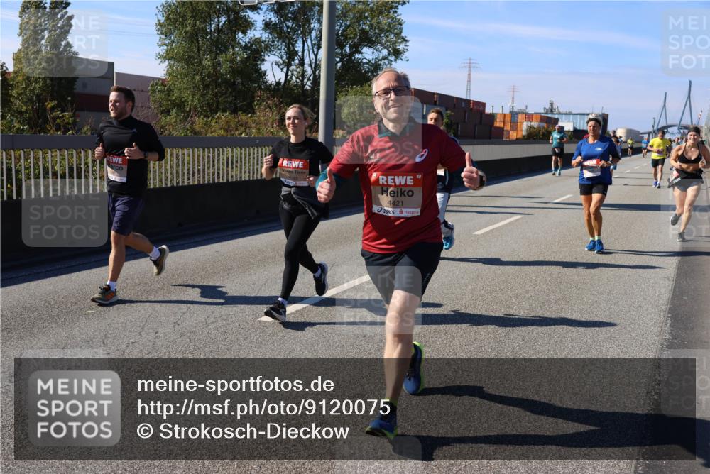03.10.2025 - Köhlbrandbrückenlauf Strokosch-Dieckow http://msf.ph/oto/9120075 03.10.2025 12:57:57 Position 3 4421 meine-sportfotos.de