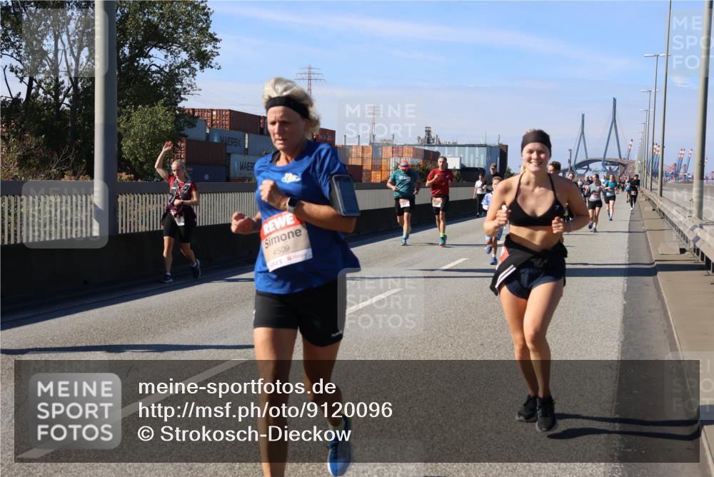03.10.2025 - Köhlbrandbrückenlauf Strokosch-Dieckow http://msf.ph/oto/9120096 03.10.2025 12:57:59 Position 3 4509, 1010 meine-sportfotos.de