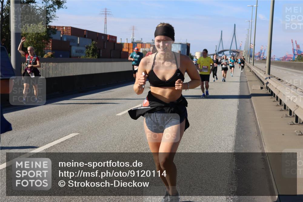 03.10.2025 - Köhlbrandbrückenlauf Strokosch-Dieckow http://msf.ph/oto/9120114 03.10.2025 12:58:00 Position 3  meine-sportfotos.de