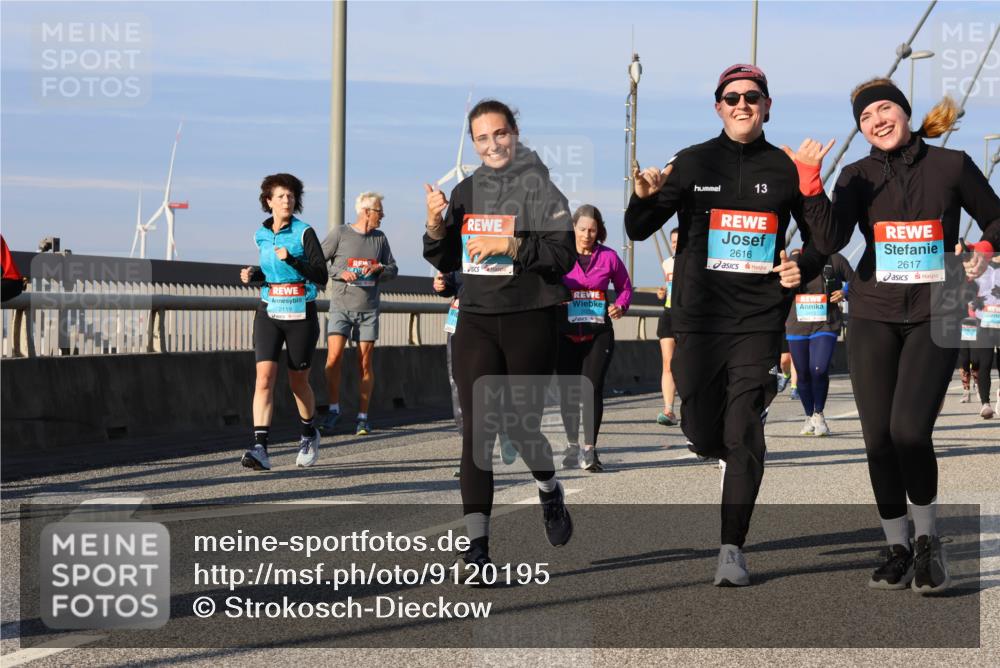 03.10.2025 - Köhlbrandbrückenlauf Strokosch-Dieckow http://msf.ph/oto/9120195 03.10.2025 09:54:45 Position 2 2119, 13, 2616, 10, 2617 meine-sportfotos.de