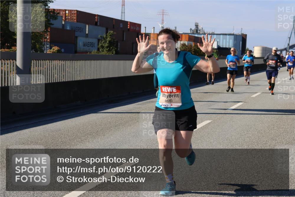 03.10.2025 - Köhlbrandbrückenlauf Strokosch-Dieckow http://msf.ph/oto/9120222 03.10.2025 12:58:10 Position 3 4610 meine-sportfotos.de