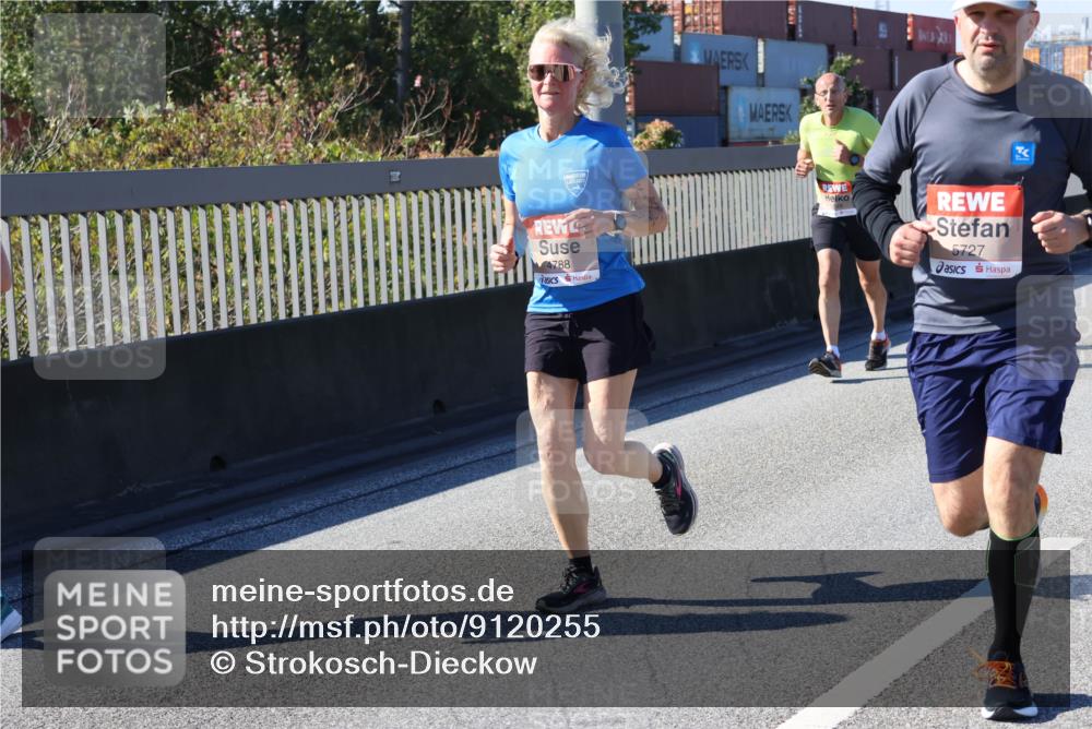03.10.2025 - Köhlbrandbrückenlauf Strokosch-Dieckow http://msf.ph/oto/9120255 03.10.2025 12:58:17 Position 3 4788, 5727 meine-sportfotos.de