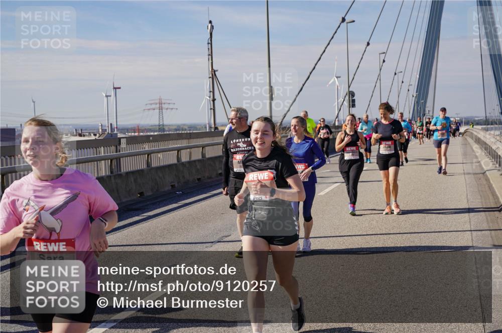 03.10.2025 - Köhlbrandbrückenlauf Michael Burmester http://msf.ph/oto/9120257 03.10.2025 13:01:26 Position 2 5876 meine-sportfotos.de