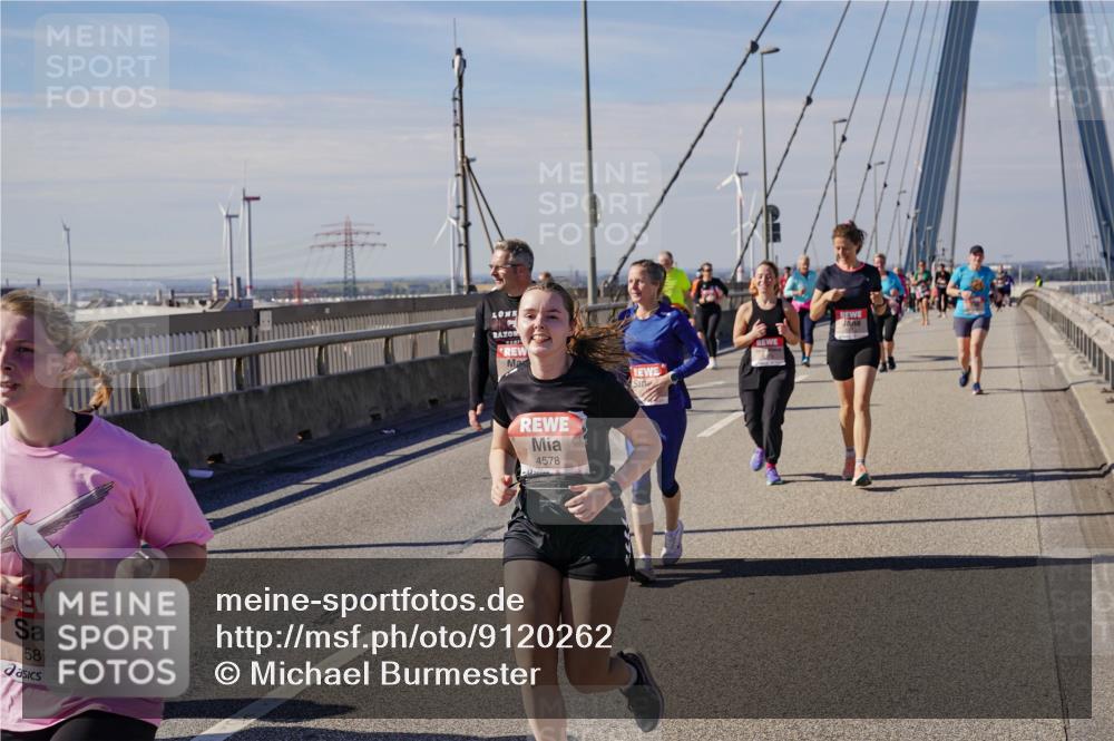 03.10.2025 - Köhlbrandbrückenlauf Michael Burmester http://msf.ph/oto/9120262 03.10.2025 13:01:26 Position 2 5876, 4578 meine-sportfotos.de