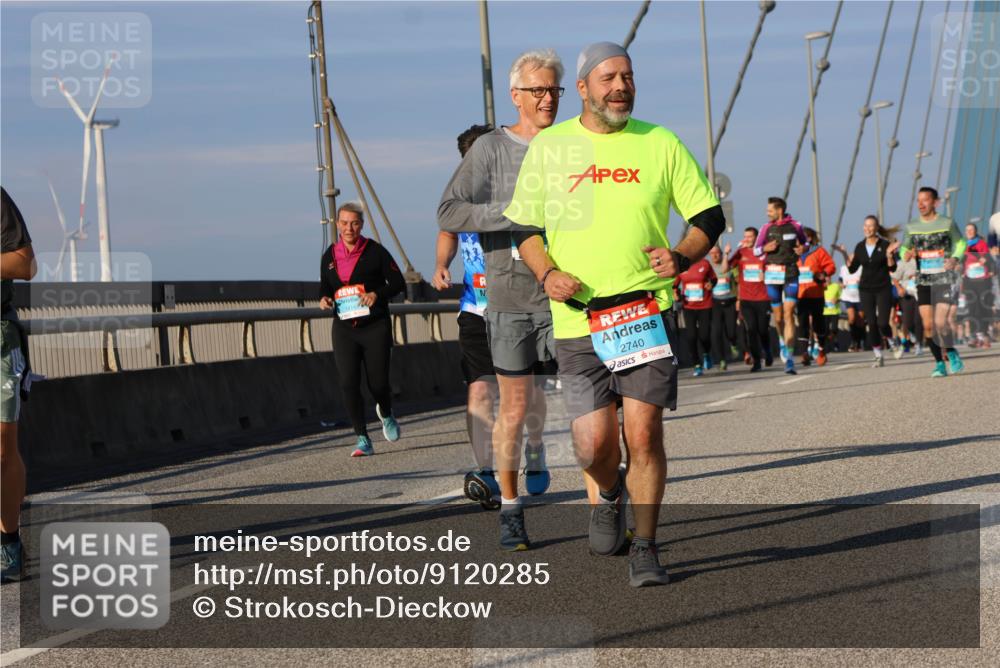 03.10.2025 - Köhlbrandbrückenlauf Strokosch-Dieckow http://msf.ph/oto/9120285 03.10.2025 09:54:55 Position 2 1414, 2740 meine-sportfotos.de