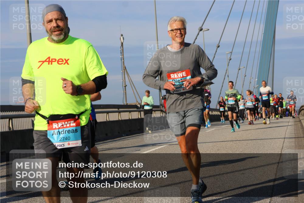 03.10.2025 - Köhlbrandbrückenlauf Strokosch-Dieckow http://msf.ph/oto/9120308 03.10.2025 09:54:57 Position 2 2740, 45006 meine-sportfotos.de