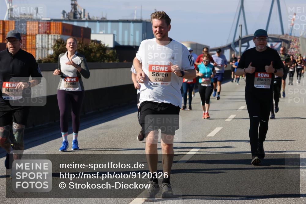 03.10.2025 - Köhlbrandbrückenlauf Strokosch-Dieckow http://msf.ph/oto/9120326 03.10.2025 12:58:27 Position 3 4692, 5309, 6125, 5630 meine-sportfotos.de