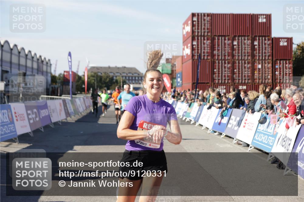 03.10.2025 - Köhlbrandbrückenlauf Jannik Wohlers http://msf.ph/oto/9120331 03.10.2025 13:04:11 Ziel 4056, 4372, 4480, 5055, 5721, 5958, 6038, 6523 meine-sportfotos.de