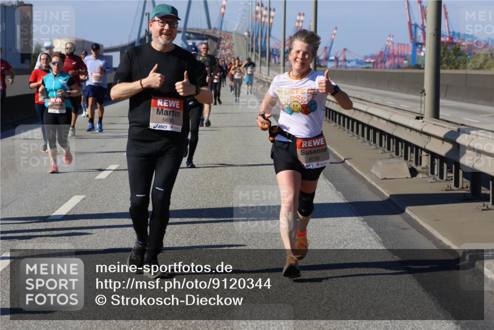 03.10.2025 - Köhlbrandbrückenlauf Strokosch-Dieckow http://msf.ph/oto/9120344 03.10.2025 12:58:29 Position 3 5630, 4036 meine-sportfotos.de
