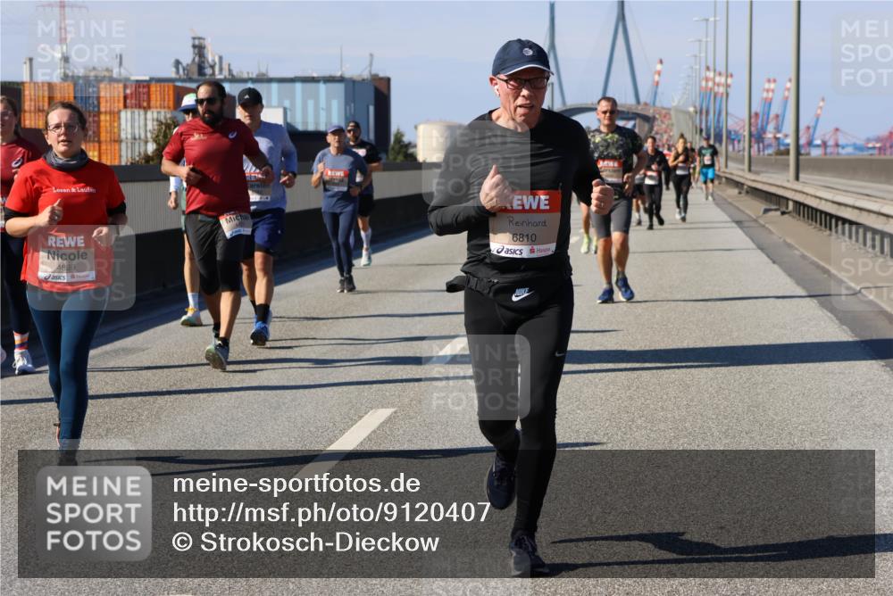 03.10.2025 - Köhlbrandbrückenlauf Strokosch-Dieckow http://msf.ph/oto/9120407 03.10.2025 12:58:35 Position 3 4869, 6810 meine-sportfotos.de