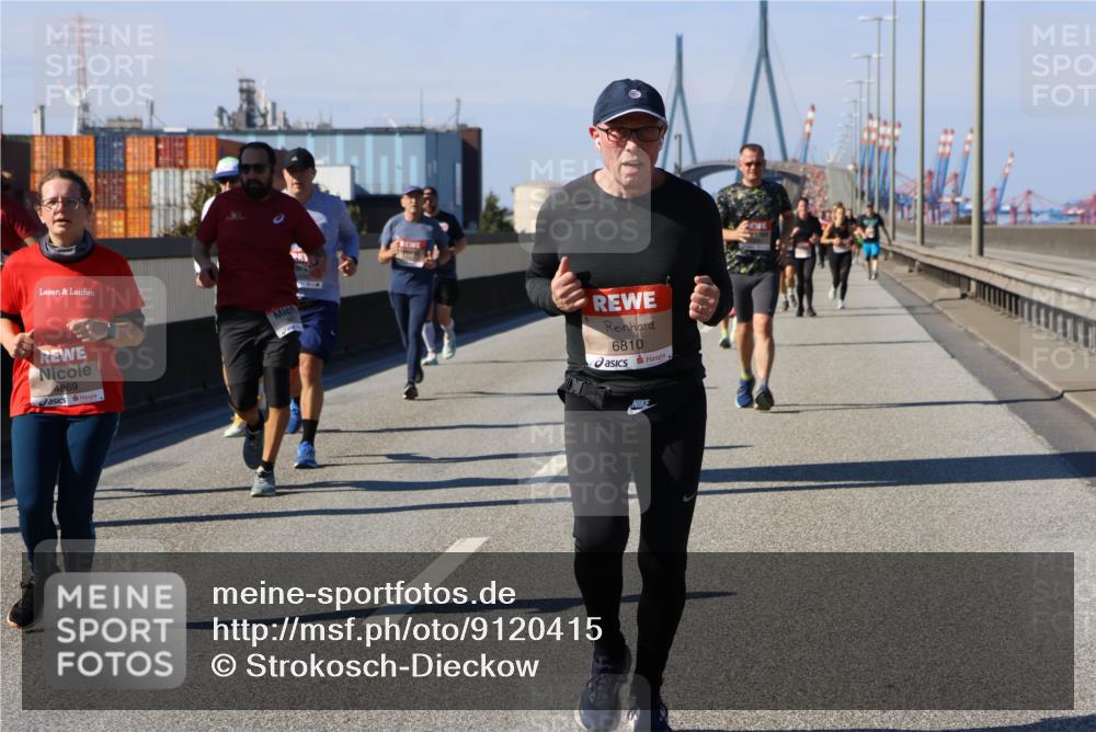 03.10.2025 - Köhlbrandbrückenlauf Strokosch-Dieckow http://msf.ph/oto/9120415 03.10.2025 12:58:35 Position 3 4869, 6810 meine-sportfotos.de