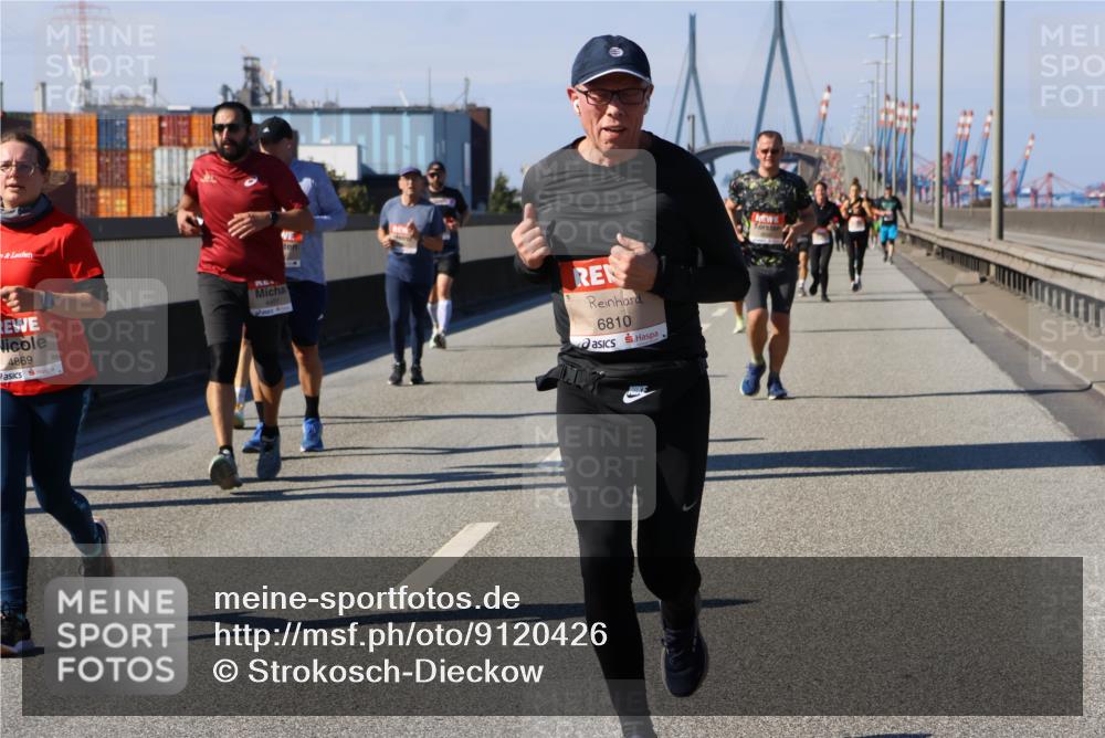 03.10.2025 - Köhlbrandbrückenlauf Strokosch-Dieckow http://msf.ph/oto/9120426 03.10.2025 12:58:36 Position 3 4869, 6810 meine-sportfotos.de