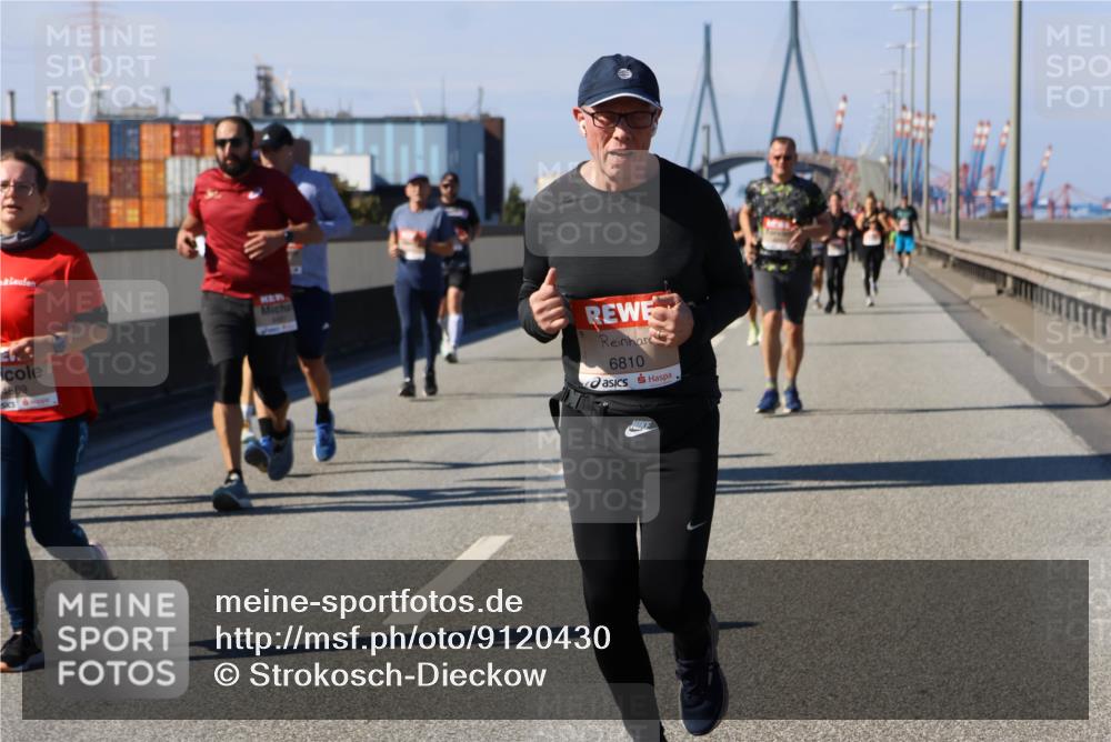 03.10.2025 - Köhlbrandbrückenlauf Strokosch-Dieckow http://msf.ph/oto/9120430 03.10.2025 12:58:36 Position 3 4869, 6810 meine-sportfotos.de