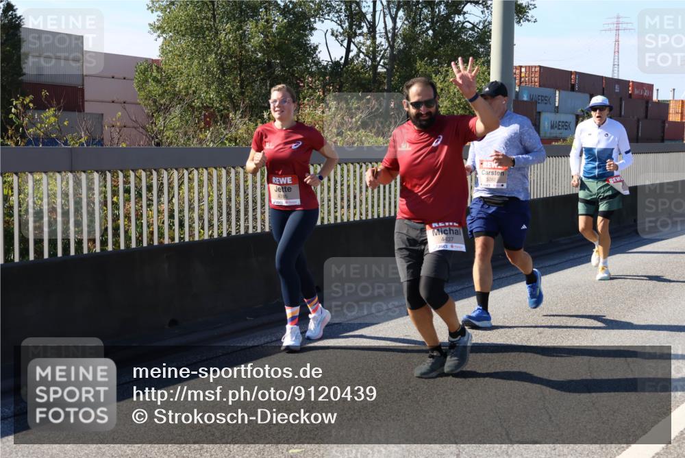 03.10.2025 - Köhlbrandbrückenlauf Strokosch-Dieckow http://msf.ph/oto/9120439 03.10.2025 12:58:39 Position 3 4785, 4437 meine-sportfotos.de