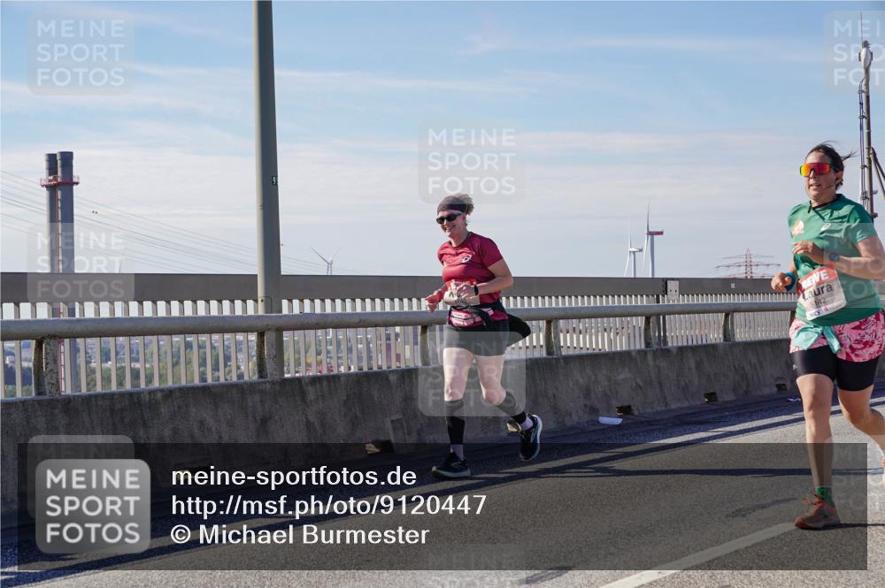 03.10.2025 - Köhlbrandbrückenlauf Michael Burmester http://msf.ph/oto/9120447 03.10.2025 13:01:44 Position 2 5142 meine-sportfotos.de