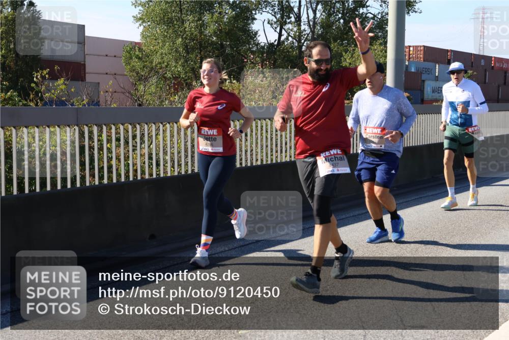 03.10.2025 - Köhlbrandbrückenlauf Strokosch-Dieckow http://msf.ph/oto/9120450 03.10.2025 12:58:39 Position 3 4785, 4437 meine-sportfotos.de
