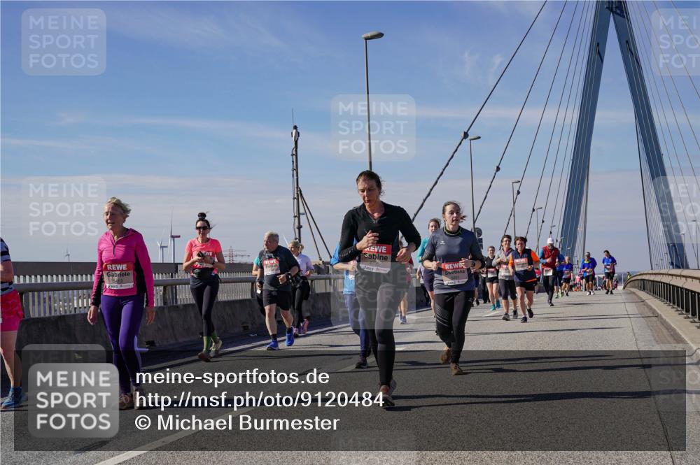 03.10.2025 - Köhlbrandbrückenlauf Michael Burmester http://msf.ph/oto/9120484 03.10.2025 13:01:50 Position 2 4735 meine-sportfotos.de