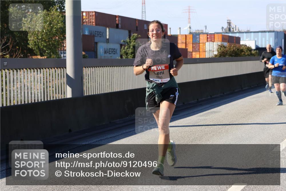 03.10.2025 - Köhlbrandbrückenlauf Strokosch-Dieckow http://msf.ph/oto/9120496 03.10.2025 12:58:45 Position 3 4805 meine-sportfotos.de