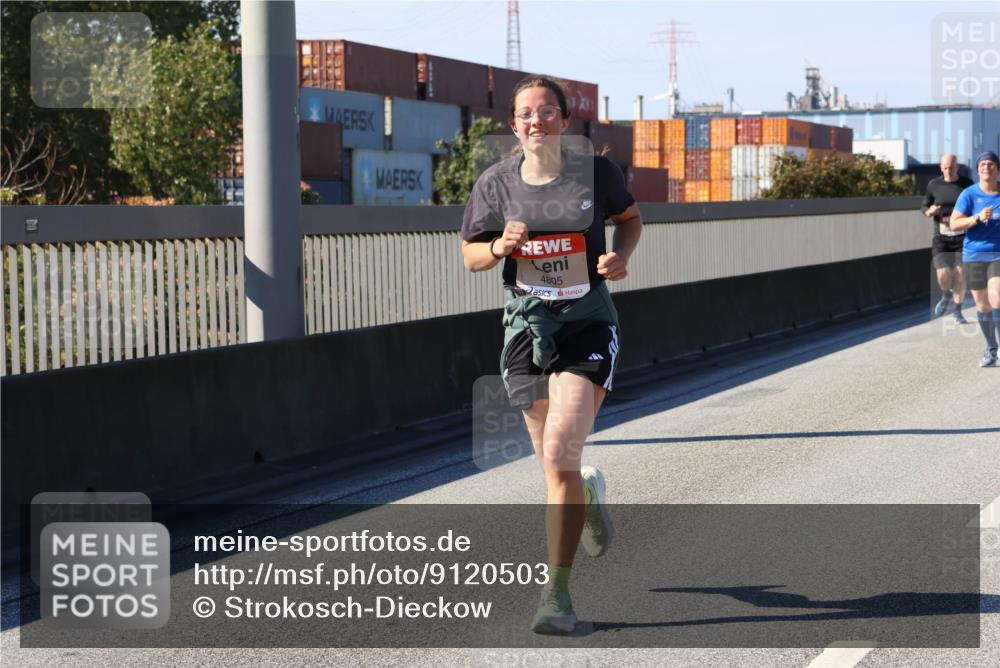 03.10.2025 - Köhlbrandbrückenlauf Strokosch-Dieckow http://msf.ph/oto/9120503 03.10.2025 12:58:45 Position 3 4805 meine-sportfotos.de