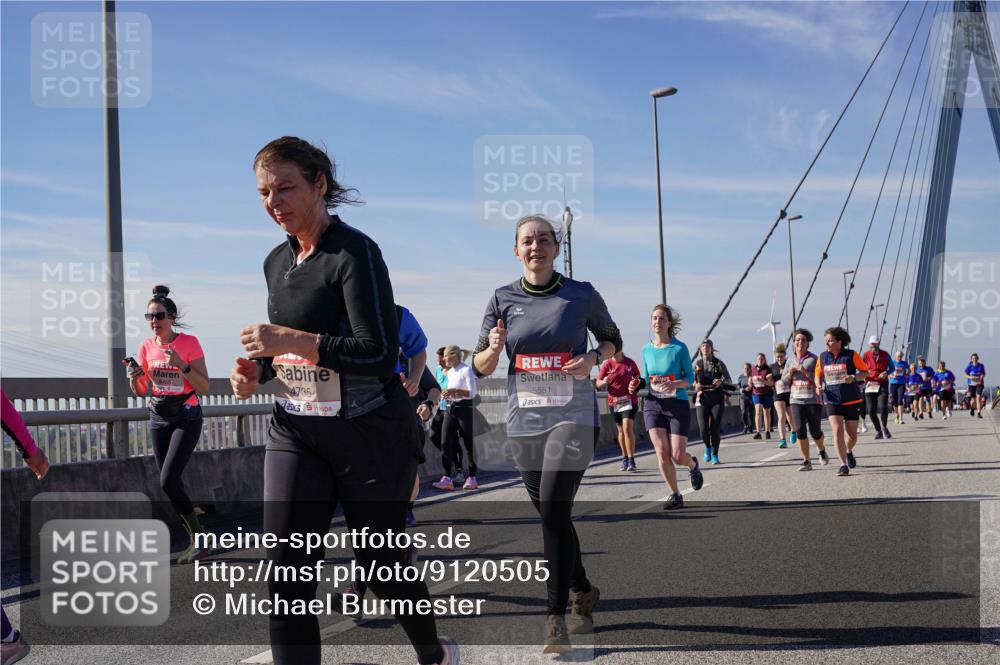 03.10.2025 - Köhlbrandbrückenlauf Michael Burmester http://msf.ph/oto/9120505 03.10.2025 13:01:52 Position 2 4735, 5551 meine-sportfotos.de