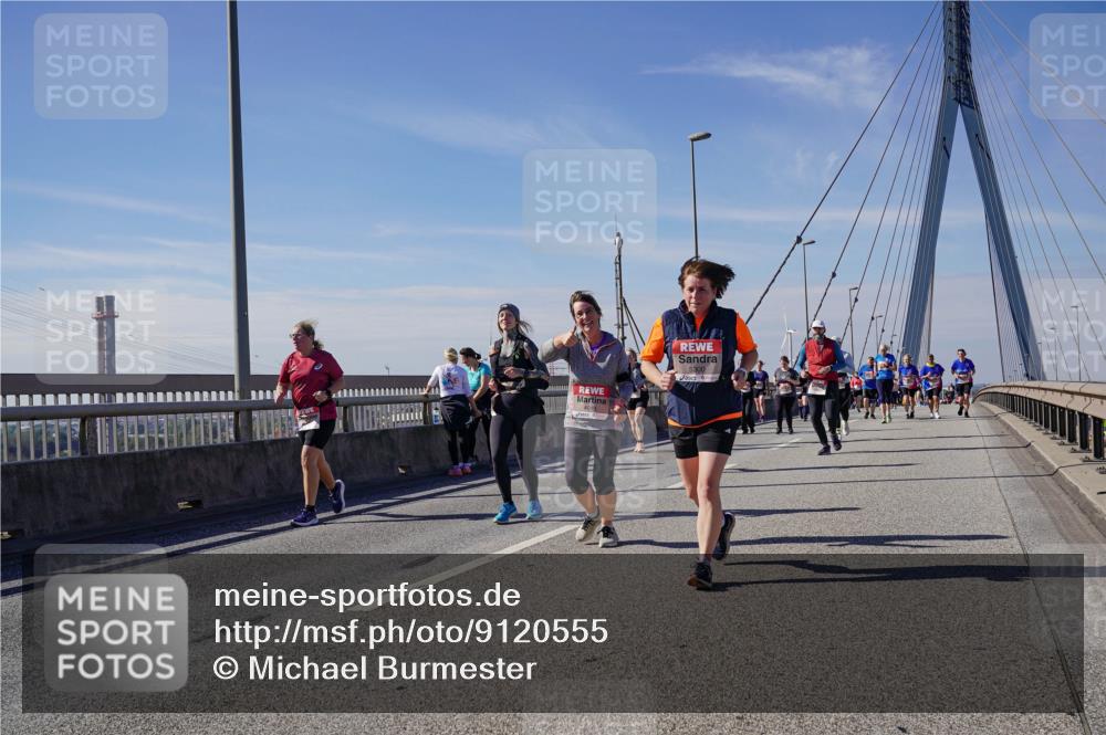 03.10.2025 - Köhlbrandbrückenlauf Michael Burmester http://msf.ph/oto/9120555 03.10.2025 13:01:55 Position 2  meine-sportfotos.de