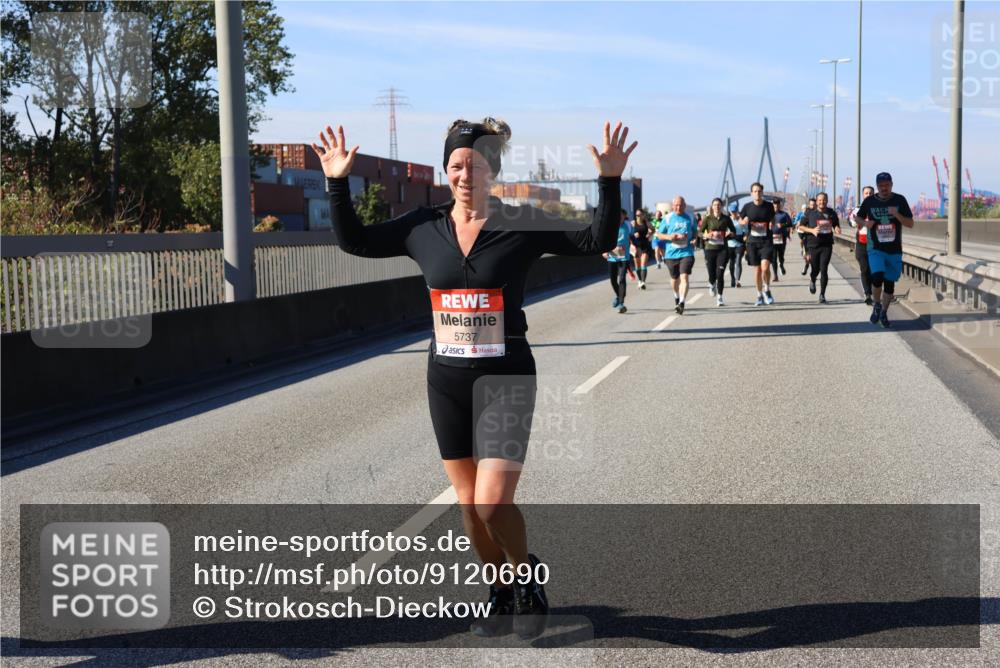03.10.2025 - Köhlbrandbrückenlauf Strokosch-Dieckow http://msf.ph/oto/9120690 03.10.2025 12:59:00 Position 3 5737 meine-sportfotos.de