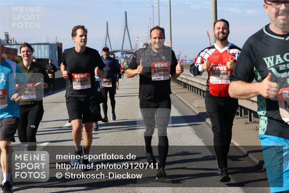 03.10.2025 - Köhlbrandbrückenlauf Strokosch-Dieckow http://msf.ph/oto/9120741 03.10.2025 12:59:04 Position 3 4577, 4399, 4809, 4728, 20 meine-sportfotos.de