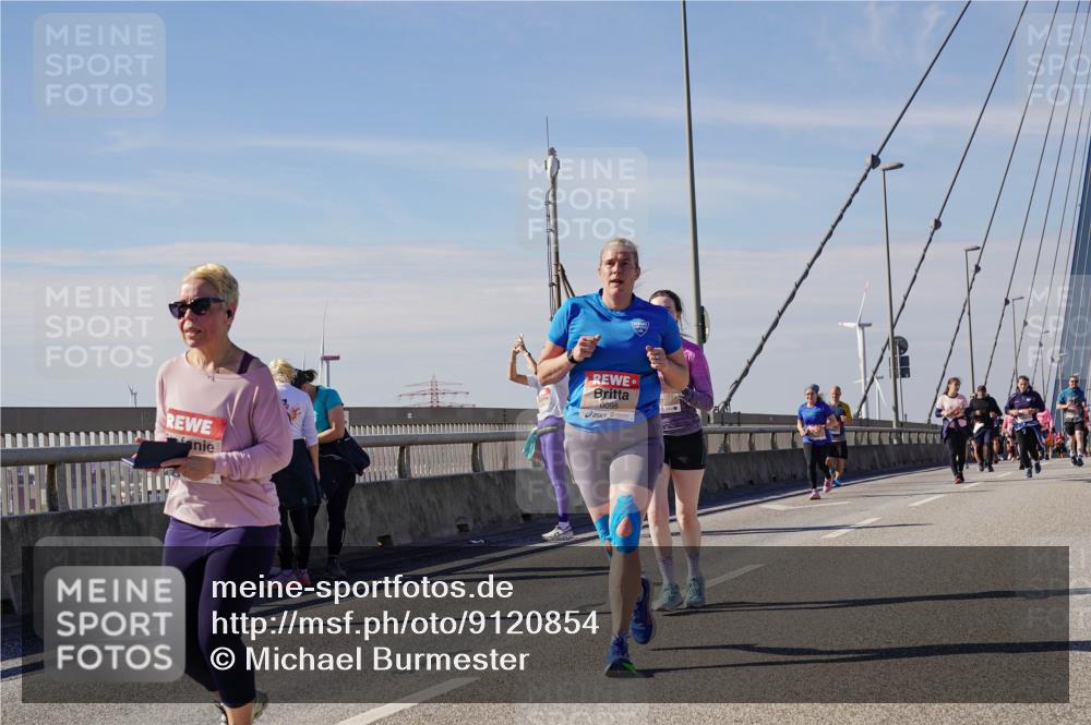 03.10.2025 - Köhlbrandbrückenlauf Michael Burmester http://msf.ph/oto/9120854 03.10.2025 13:02:14 Position 2 6095 meine-sportfotos.de