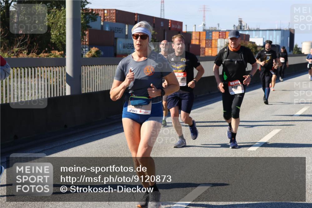 03.10.2025 - Köhlbrandbrückenlauf Strokosch-Dieckow http://msf.ph/oto/9120873 03.10.2025 12:59:18 Position 3  meine-sportfotos.de