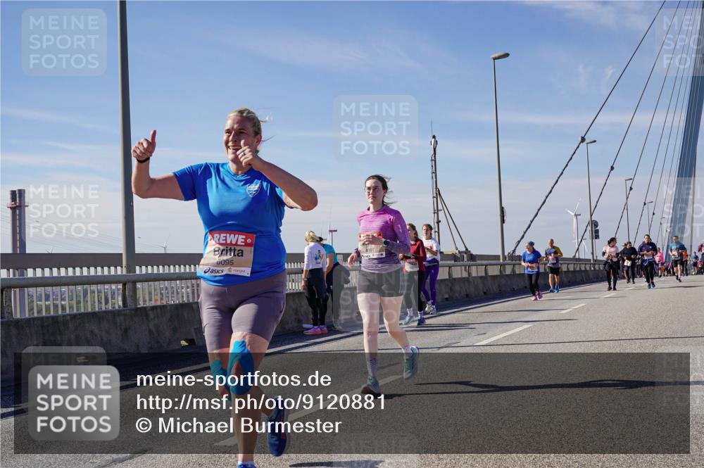 03.10.2025 - Köhlbrandbrückenlauf Michael Burmester http://msf.ph/oto/9120881 03.10.2025 13:02:16 Position 2 6095 meine-sportfotos.de