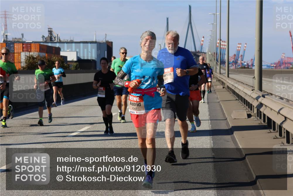 03.10.2025 - Köhlbrandbrückenlauf Strokosch-Dieckow http://msf.ph/oto/9120930 03.10.2025 12:59:28 Position 3 4347, 5053 meine-sportfotos.de