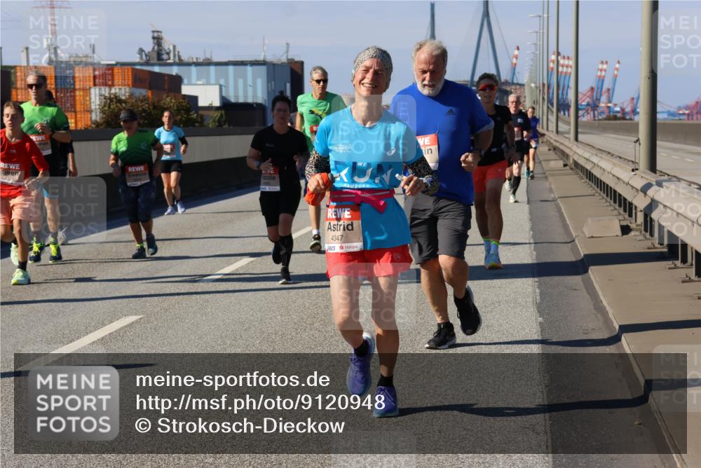 03.10.2025 - Köhlbrandbrückenlauf Strokosch-Dieckow http://msf.ph/oto/9120948 03.10.2025 12:59:28 Position 3 4347 meine-sportfotos.de