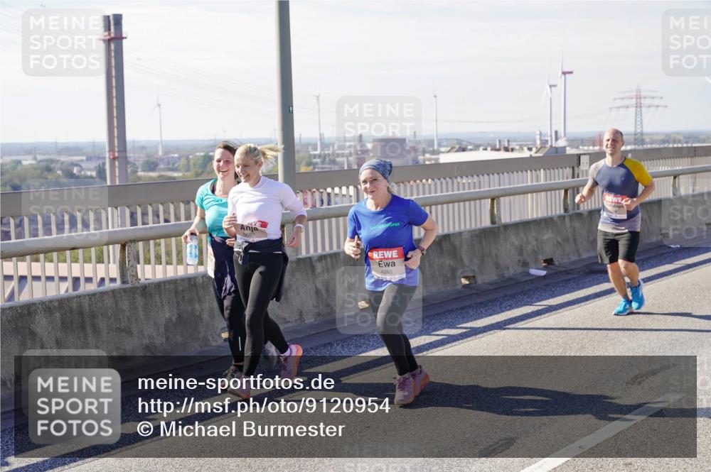 03.10.2025 - Köhlbrandbrückenlauf Michael Burmester http://msf.ph/oto/9120954 03.10.2025 13:02:23 Position 2 5680, 6265 meine-sportfotos.de