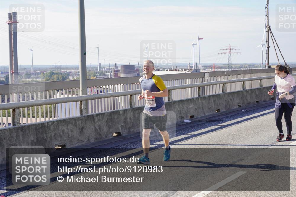 03.10.2025 - Köhlbrandbrückenlauf Michael Burmester http://msf.ph/oto/9120983 03.10.2025 13:02:24 Position 2 5286 meine-sportfotos.de