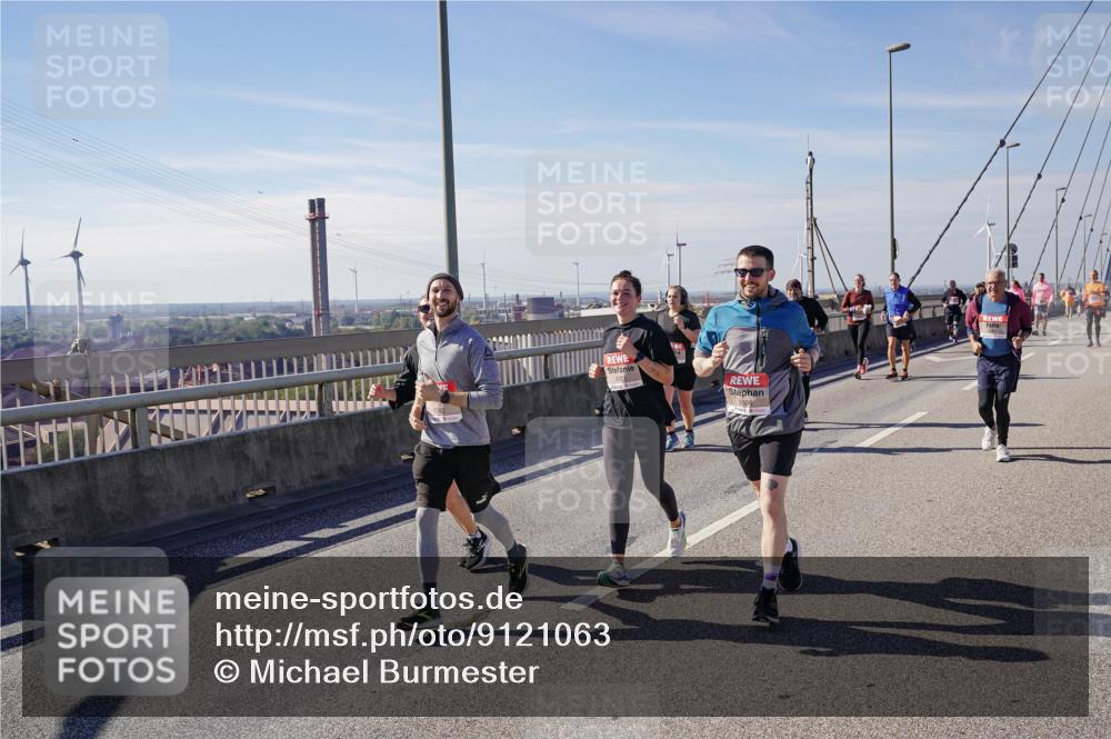 03.10.2025 - Köhlbrandbrückenlauf Michael Burmester http://msf.ph/oto/9121063 03.10.2025 13:02:30 Position 2  meine-sportfotos.de